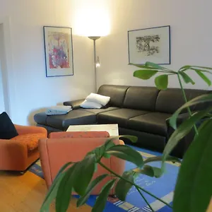 https://ferienwohnung-unterm-wasserturm.dresdenhotels.net
